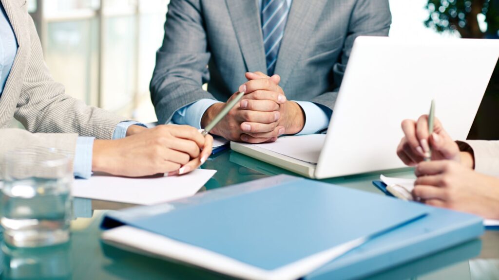 Honorários advocatícios no Simples Nacional: Receita Federal define o que entra na receita bruta