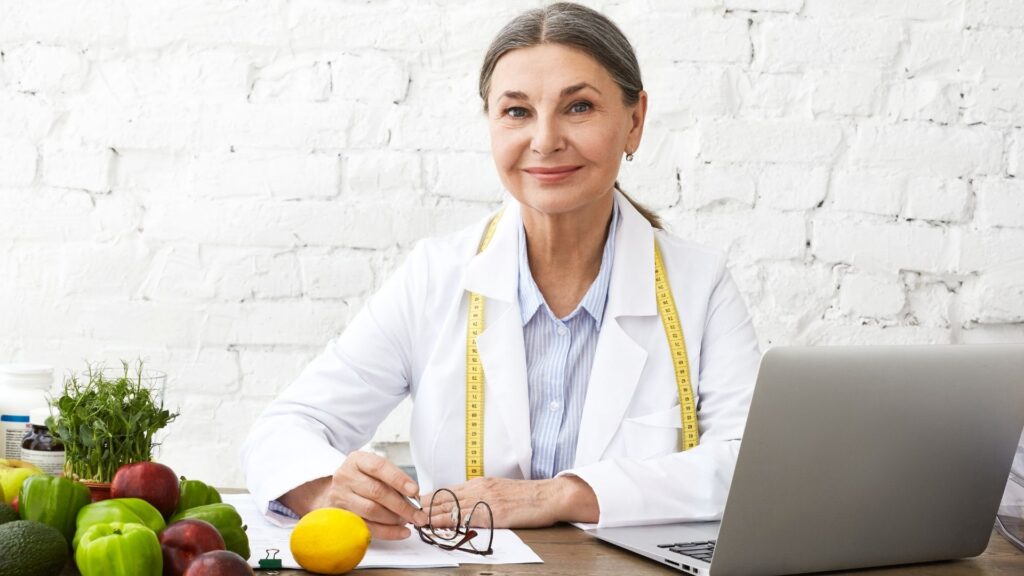 Contabilidade para nutricionistas: como organizar o CNPJ e pagar menos impostos